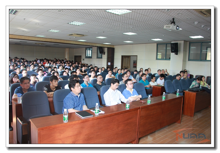 中国科学院院士闫楚良来我校交流访问