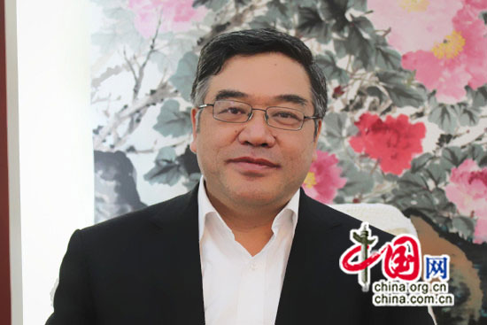 朱永新:淡化大学行政色彩 警惕学生会半官僚化(摄影 中国网/冯竹) 朱永新:淡化大学行政色彩 警惕学生会半官僚化(摄影 中国网/冯竹)