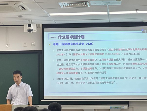 04eb8985d87c4f694d0d48151ebceb7