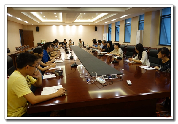 学生代表座谈会